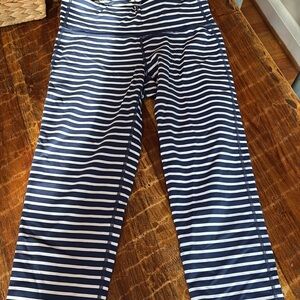 Women’s Athleta size small Navy and White Striped Leggings cropped